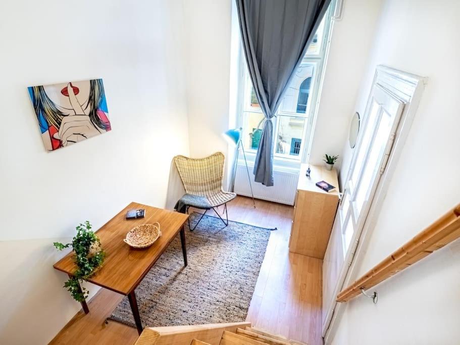 Sunshine Apartment - With Garage Boedapest Buitenkant foto